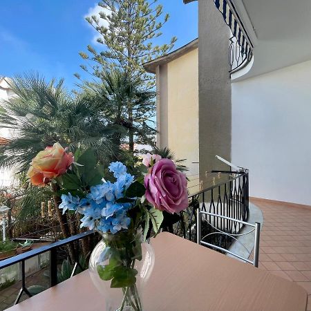 איסקיה Casa Vacanze Mariafrancesca מראה חיצוני תמונה