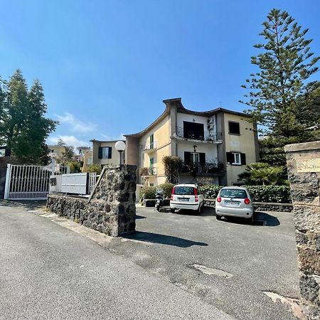 איסקיה Casa Vacanze Mariafrancesca מראה חיצוני תמונה