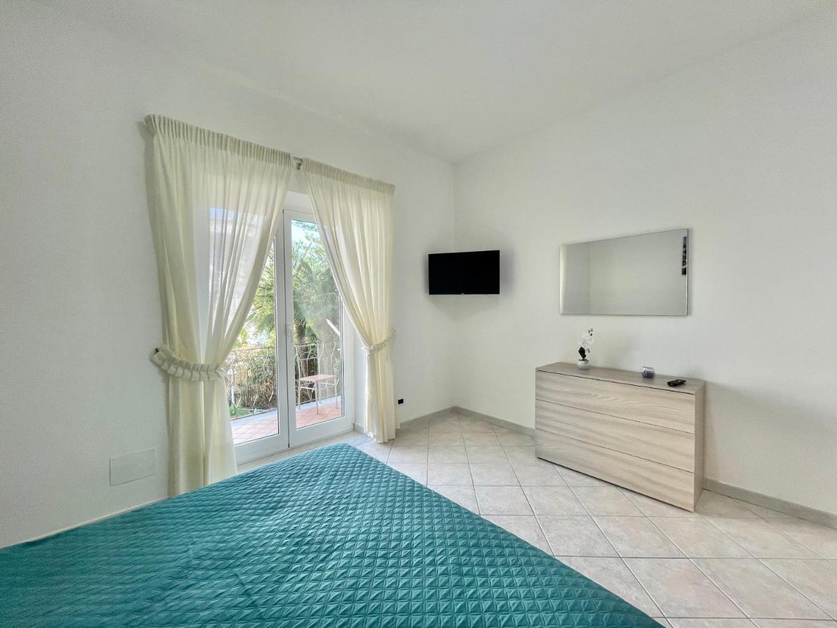 איסקיה Casa Vacanze Mariafrancesca מראה חיצוני תמונה
