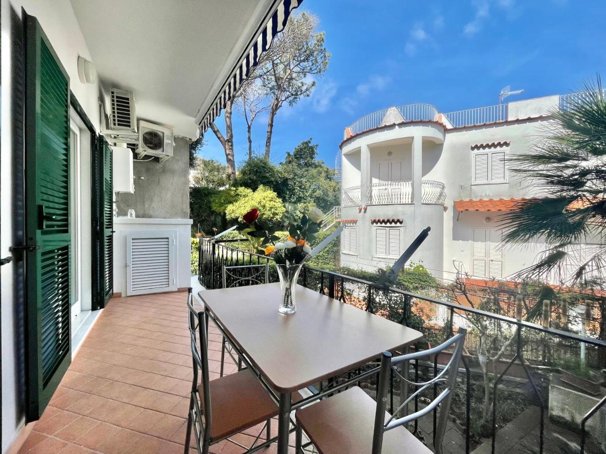 איסקיה Casa Vacanze Mariafrancesca מראה חיצוני תמונה